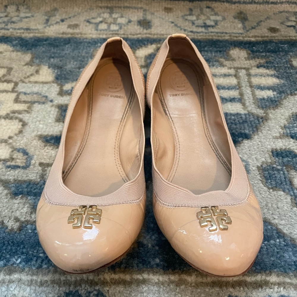 Tory Burch Jolie Patent Nude Ballet Flats US 8